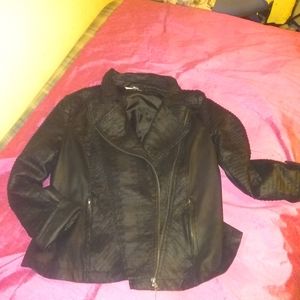 Erin London Polyester